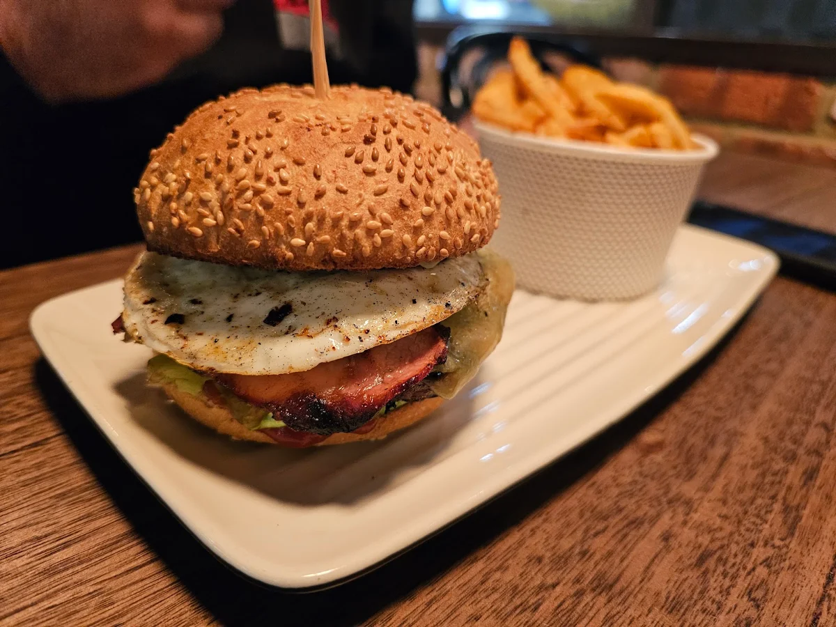 Simply Grill'd, Grill'd Burgers - Kingsway