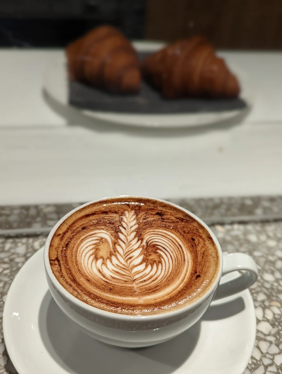 Flat White, Picco_leo