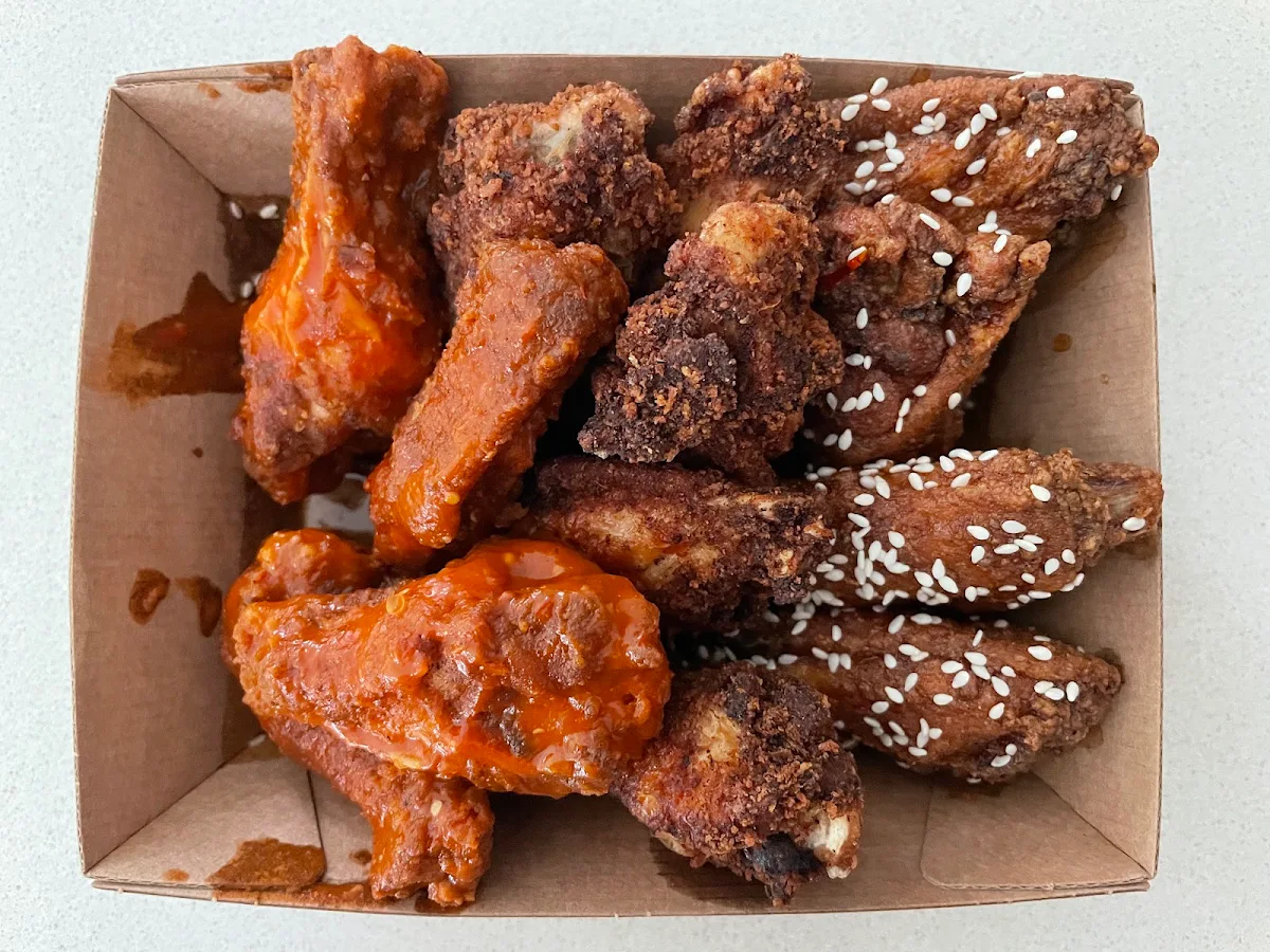 Wings, Alamo Beer Company