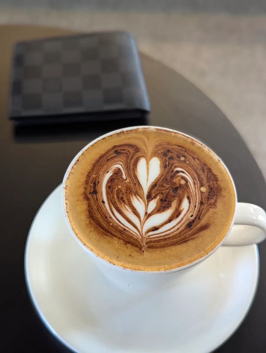 Flat White, Headlands Coffee