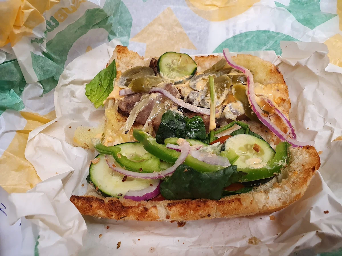 Veggie Delite with Avo
