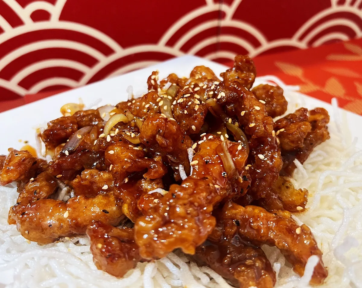 Highlights, Kang's Woks Asian Restaurant