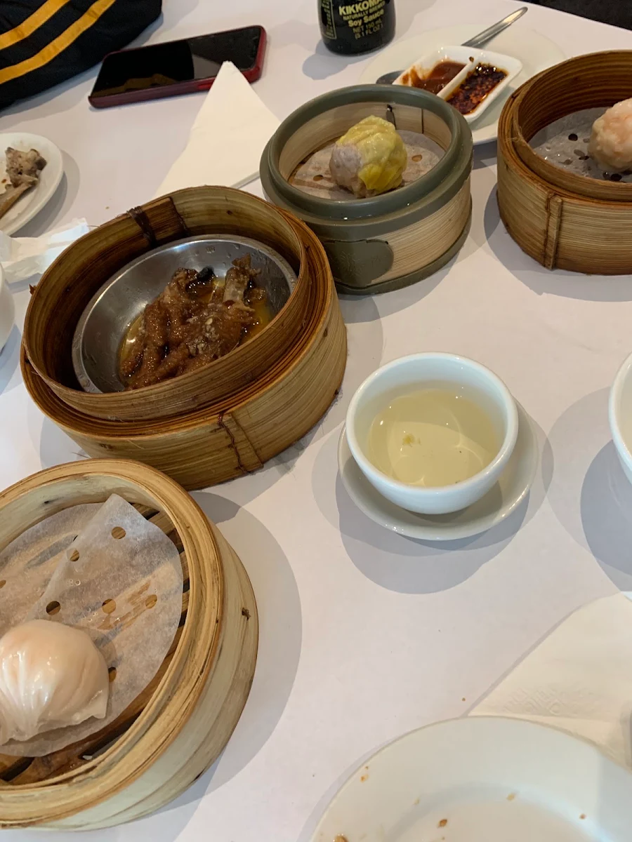Highlights, Golden Boat Chinese Restaurant