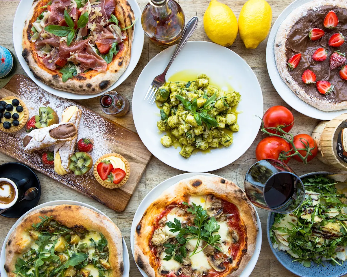 Highlights, Pierross Italian Coffee, Cake & Pizza
