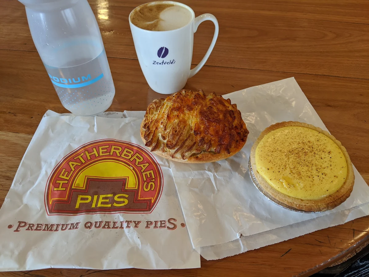 Shepherd's Pie and Custard Pie