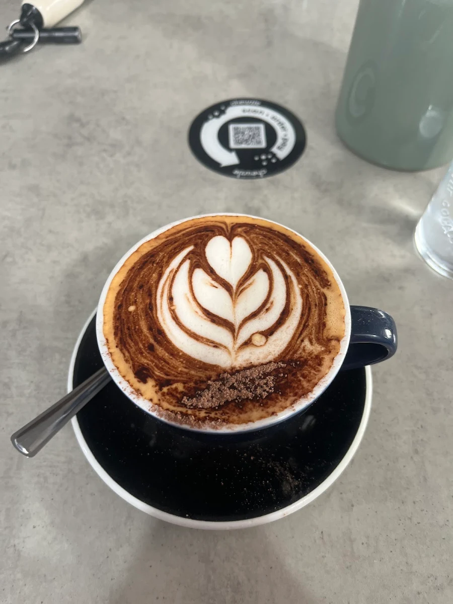 Flat White, The Nines