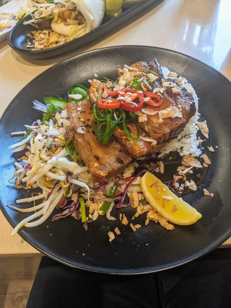 Caramel Chilli Pork Rice Bowl