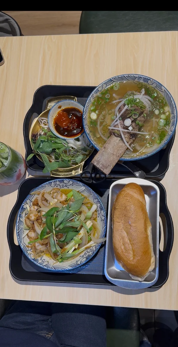 Highlights, Chảo's Bistro - Chinatown