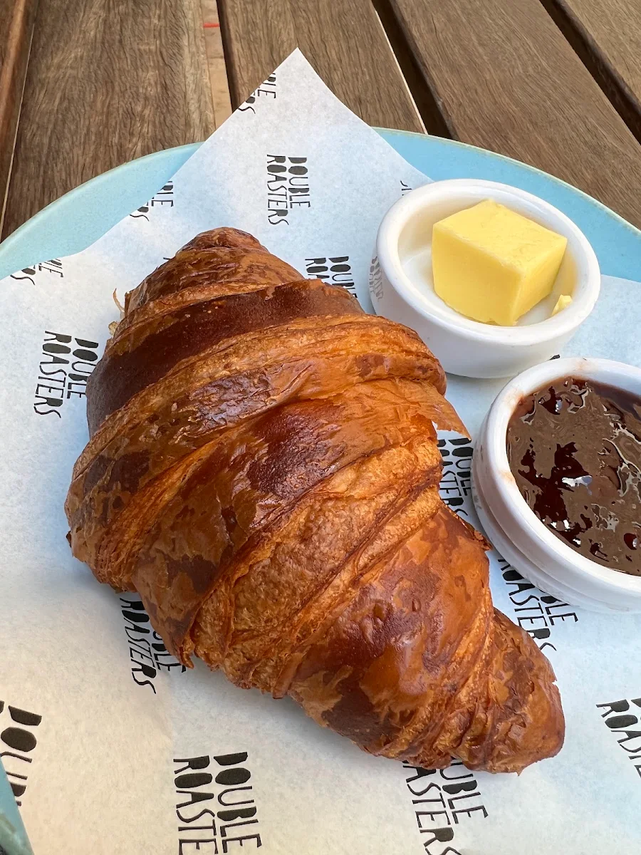 Croissant, Double Roasters Cafe
