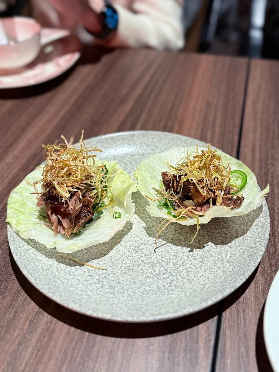 Crispy Duck Sang Choi Bao