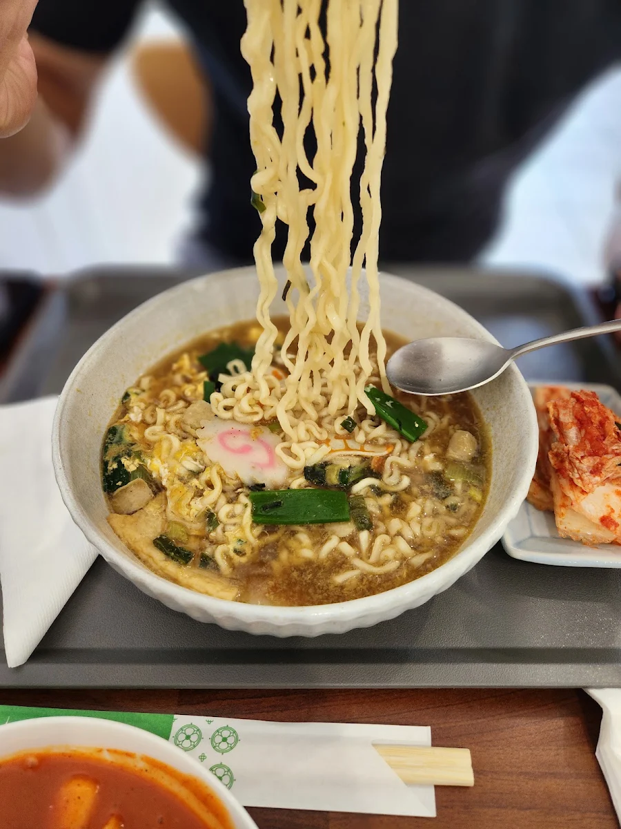 Ramen, Queens Gimbap