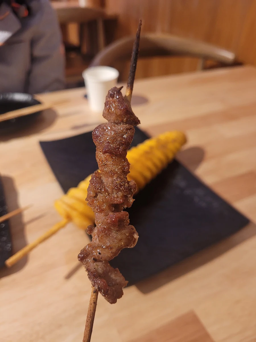 Highlights, Lu's BBQ Boxhill
