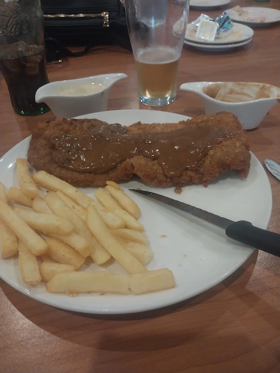 Beef Schnitzel with Mushroom Sauce, Midway Tavern