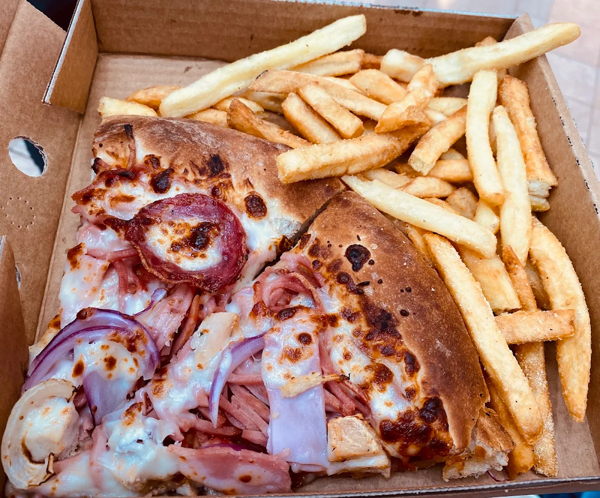Meat Lovers Pizza with Chips