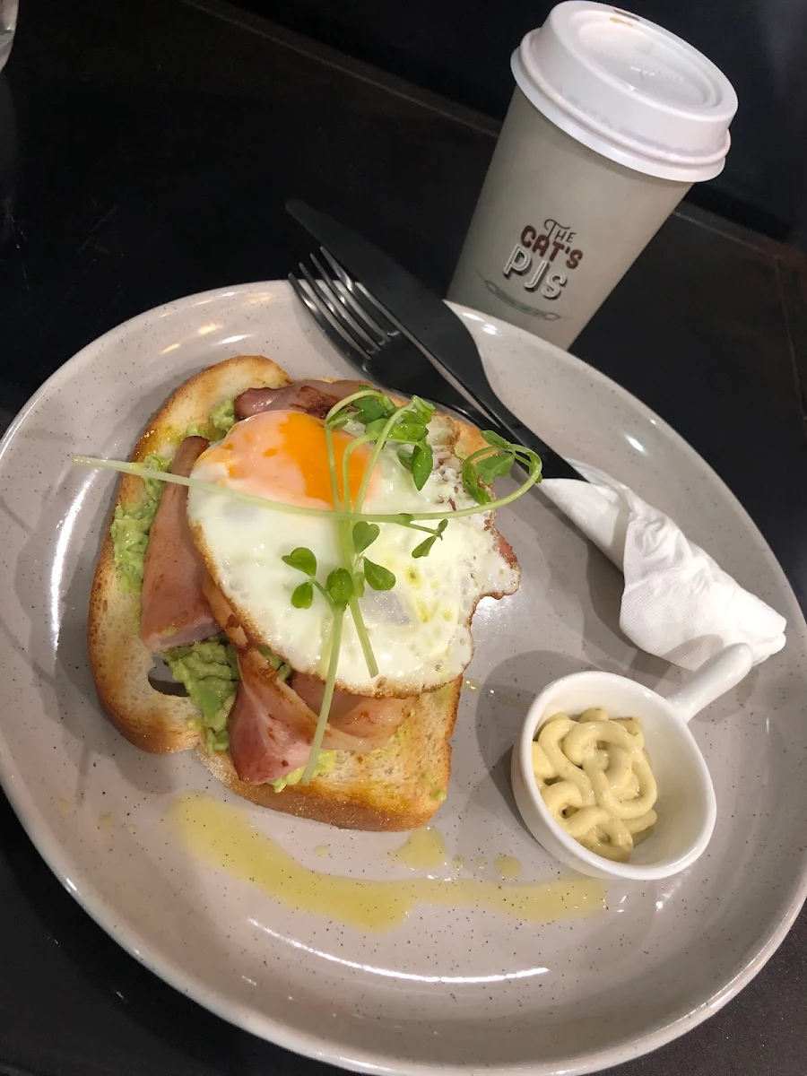 Highlights, GYROS CO Specialty Coffee