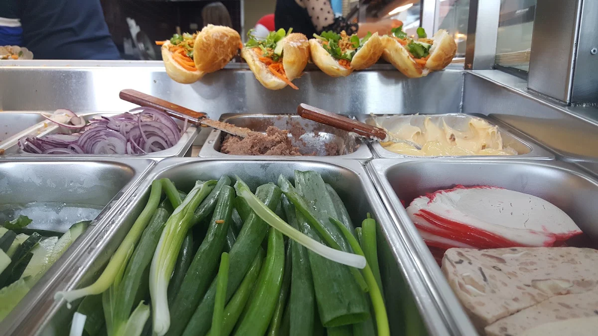 Highlights, VN Wrap & Roll - Williamstown