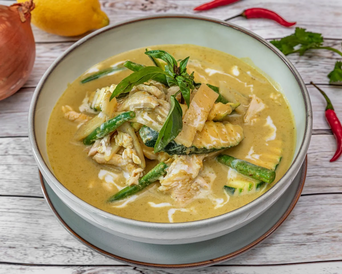 Highlights, Asawin Thai