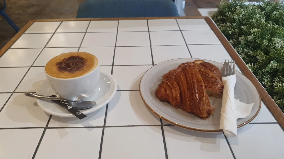 Highlights, Blossom Cafe
