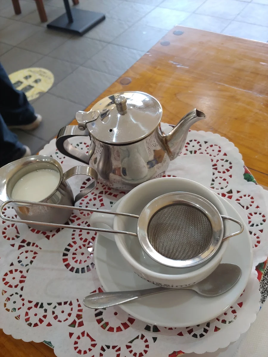 Highlights, Bryants Bakery Cafe