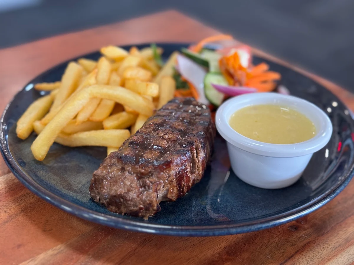 Highlights, THE NORTHY BACK O' BOURKE HOTEL