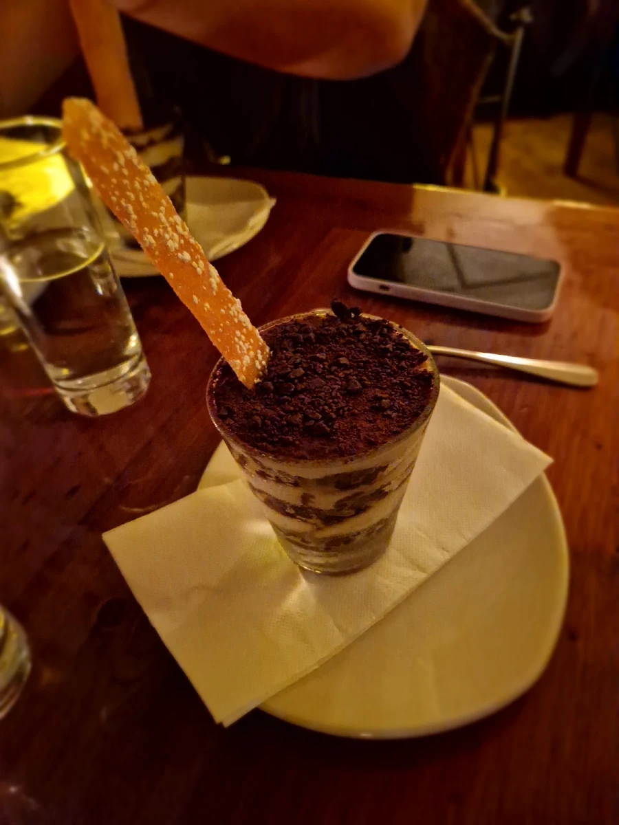 Tiramisu, Il Solito Posto