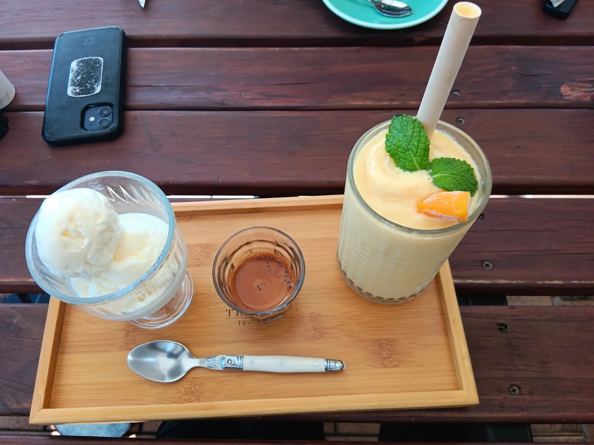 Affogato Mango Smoothie