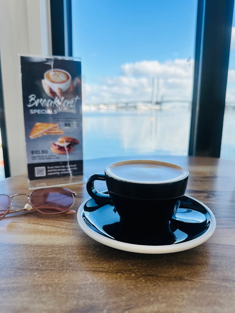 Highlights, Melbourne Ferry Terminal Cafe