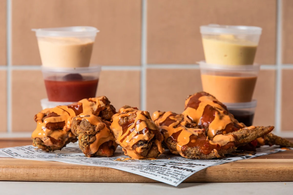 Highlights, Main Grill Chicken, Salads, Burgers, Souvlaki’s, HSP’s and Kebabs