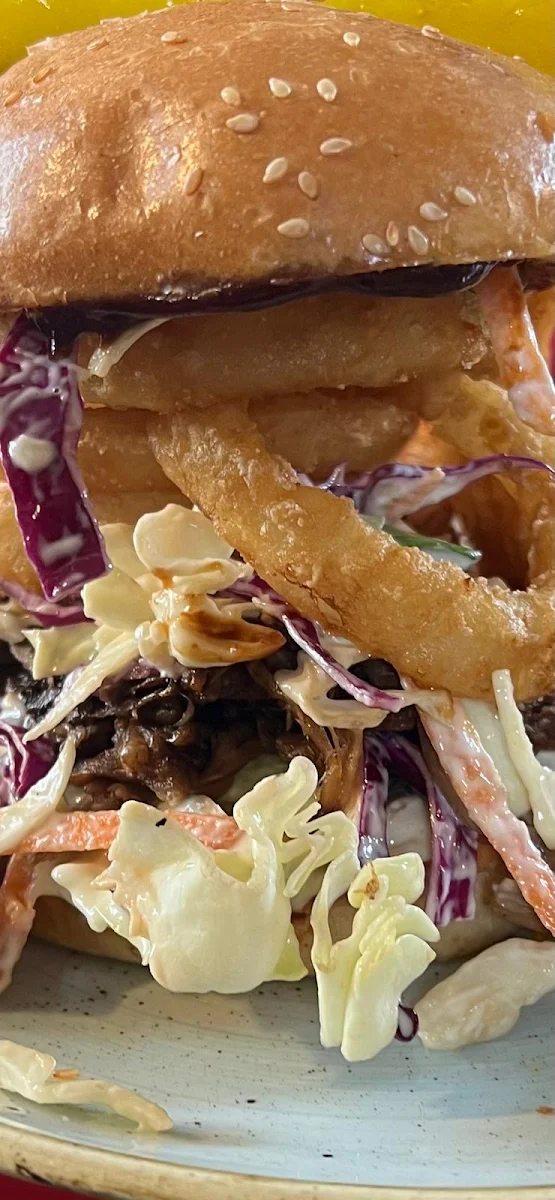 Pulled Pork Burger with Fennel Apple Slaw and Chips