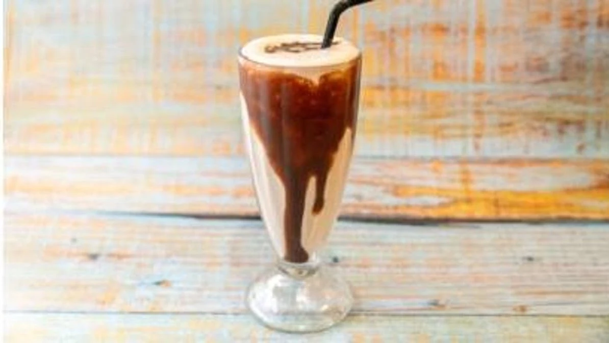 Highlights, 501 Booster Cafe & Bistro