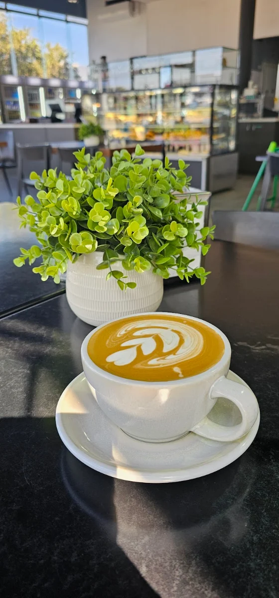 Highlights, 501 Booster Cafe & Bistro