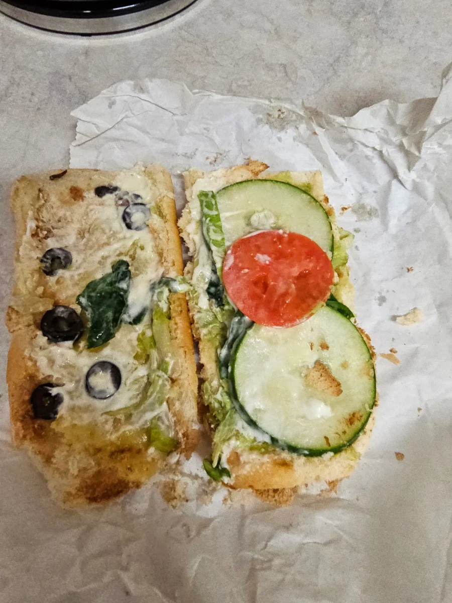 Veggie Delite with Avo