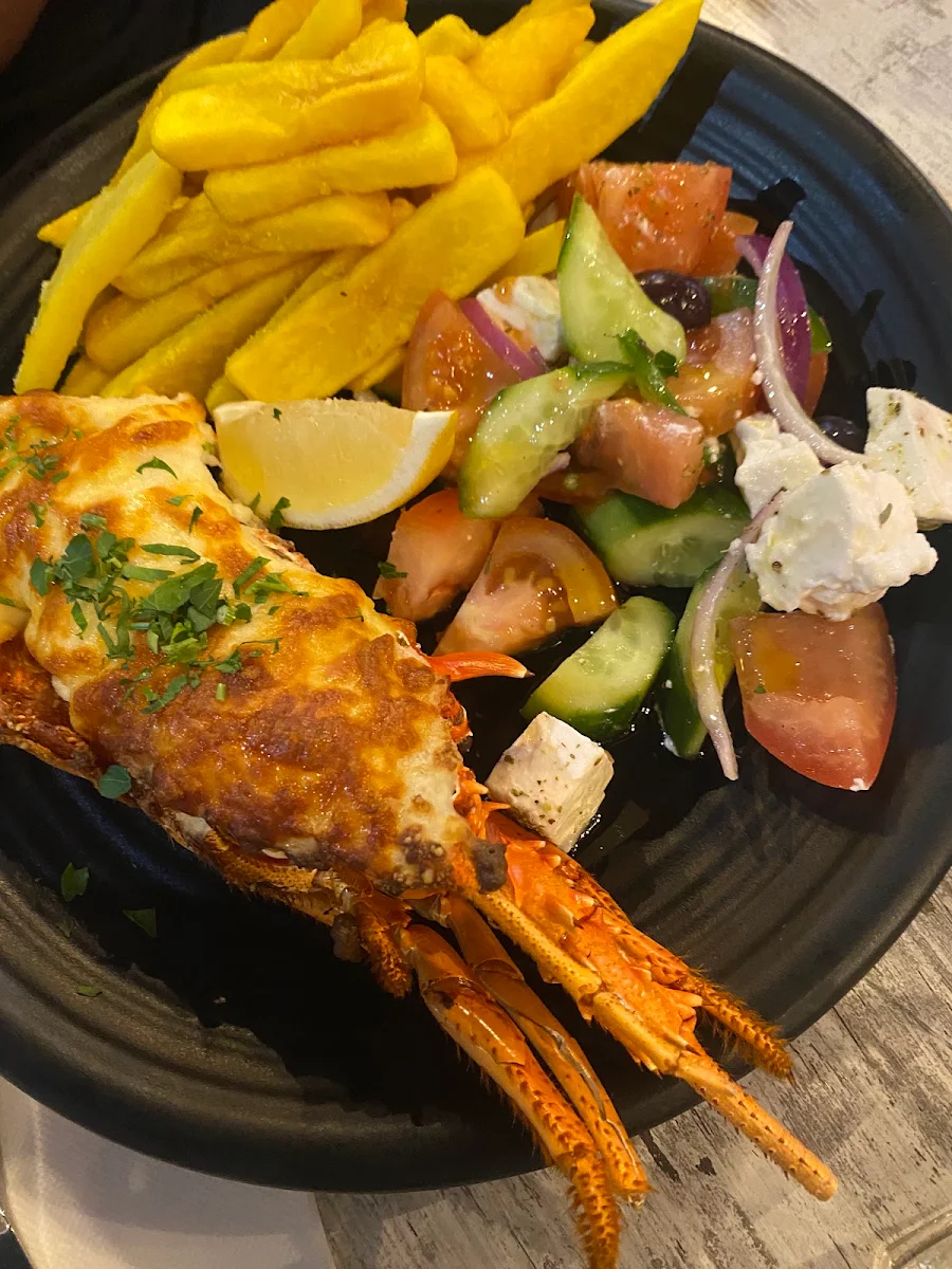 Half Lobster Mornay