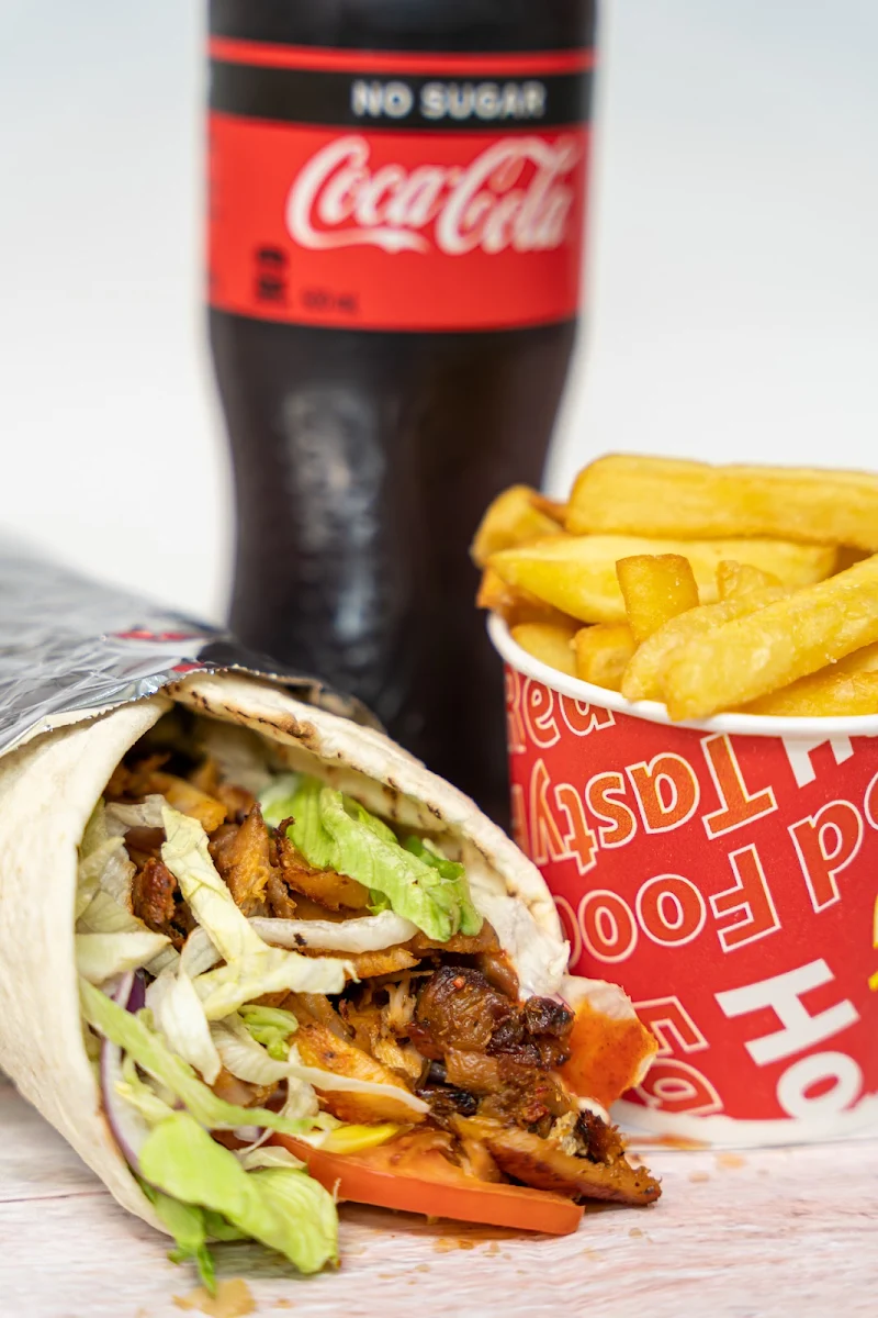 Highlights, Outlet Kebab - Unihill Factory Outlet