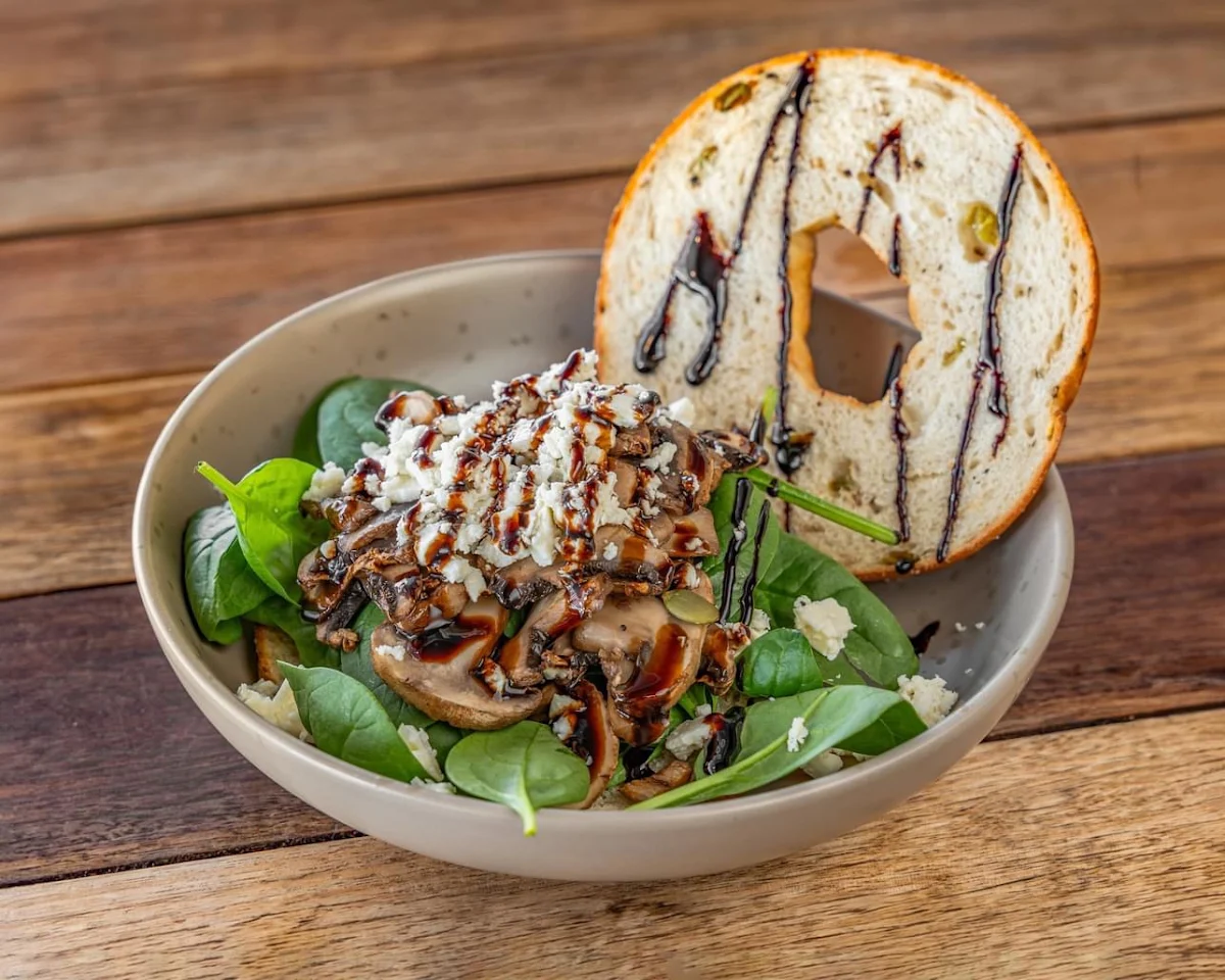 Highlights, Bathurst St Bagels