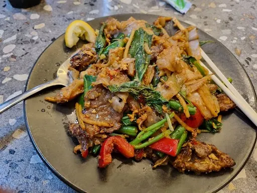 Highlights, Sixnature Thai
