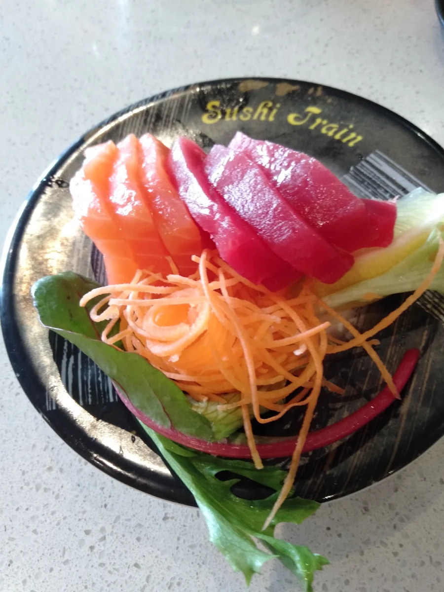 Mixed Sashimi Regular, Sushi Train Treasure Cove