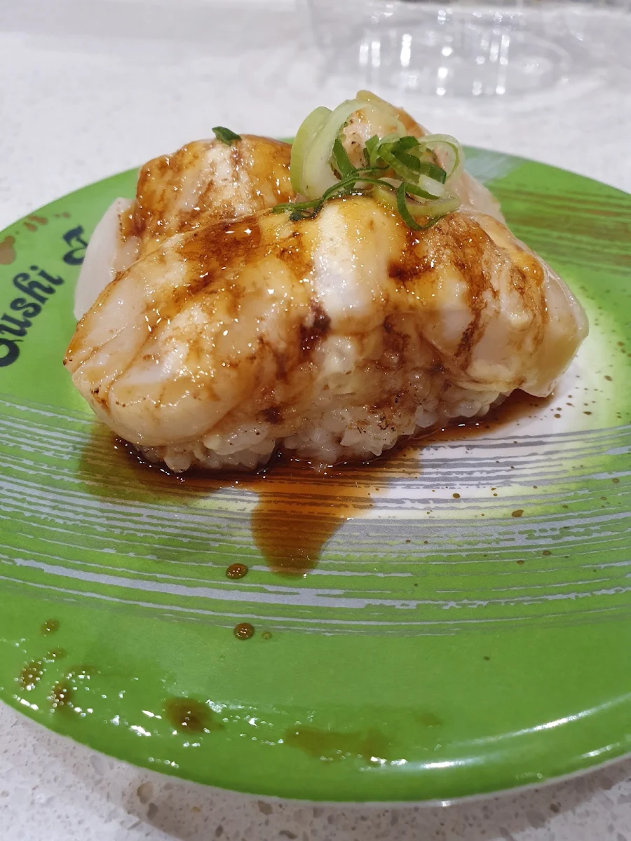 Seared Scallops, Sushi Train Treasure Cove