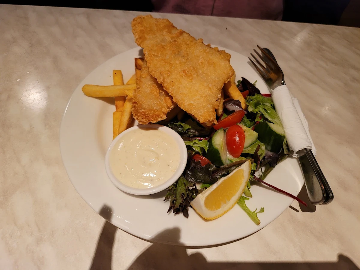 Fish Chips Salad