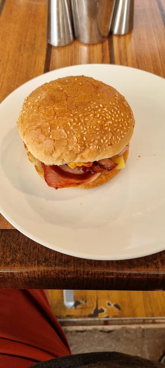 Bacon and Egg Roll, CAFE 4 U