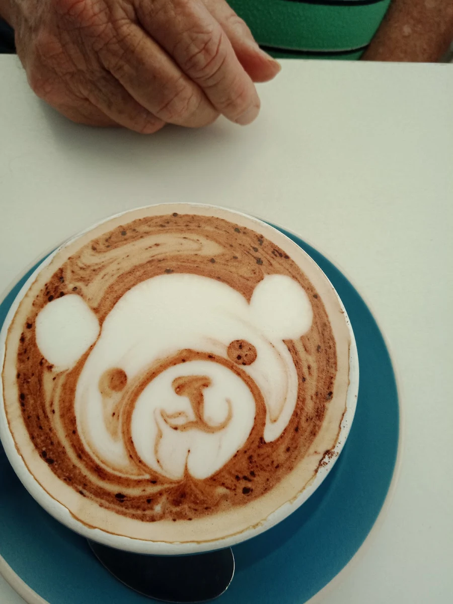 Coffee Piccolo, CAFE 4 U