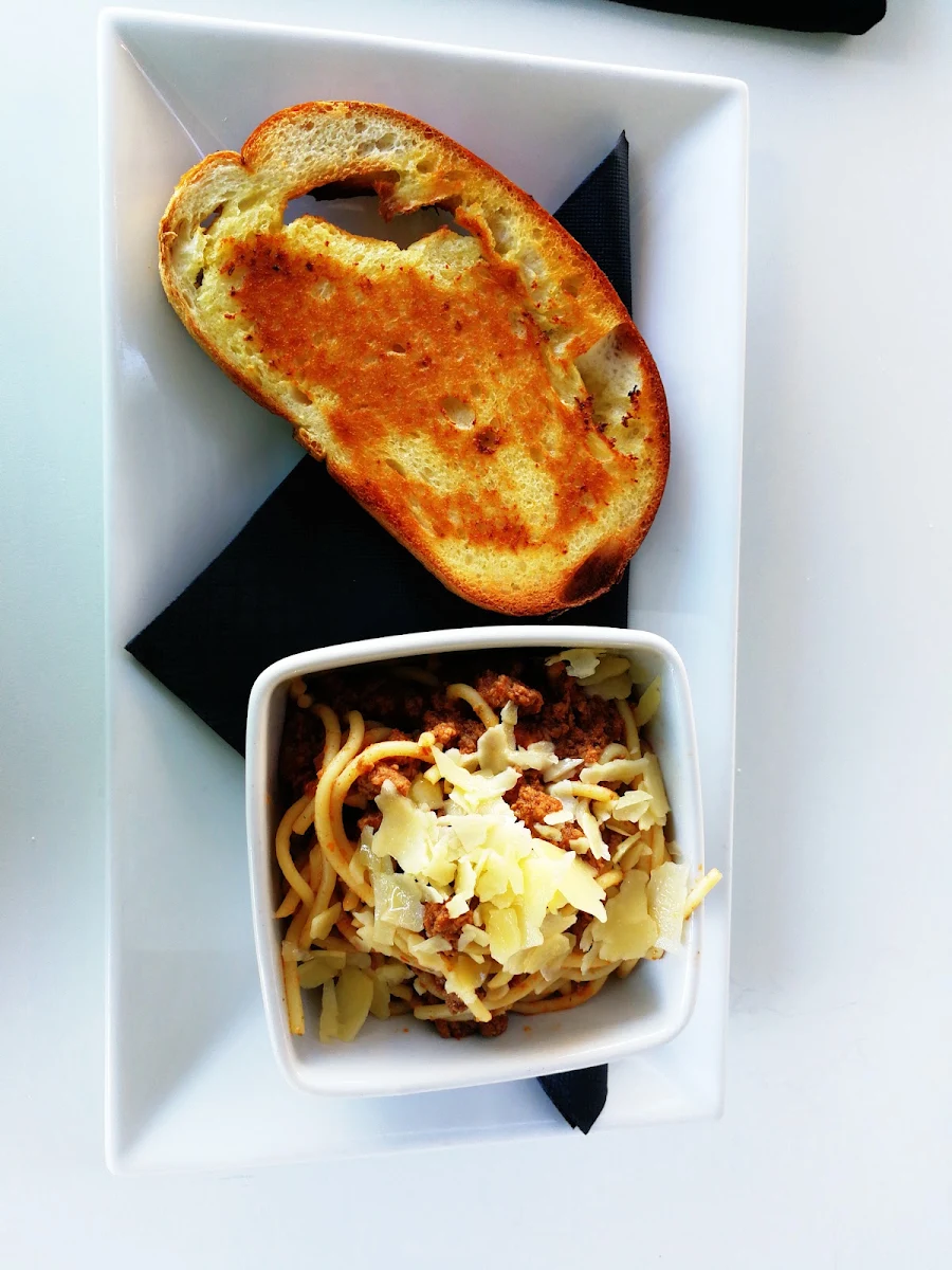 Spaghetti, Boughshed Restaurant