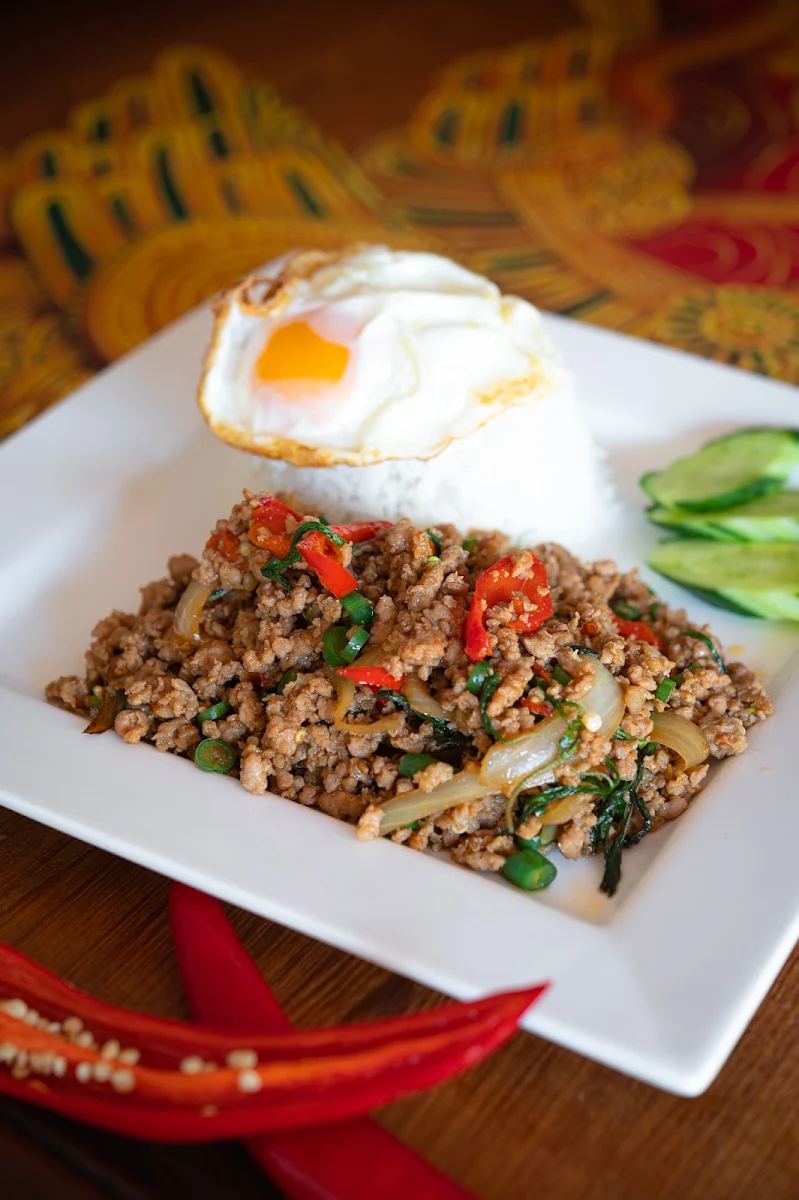 Chilli Basil Pork