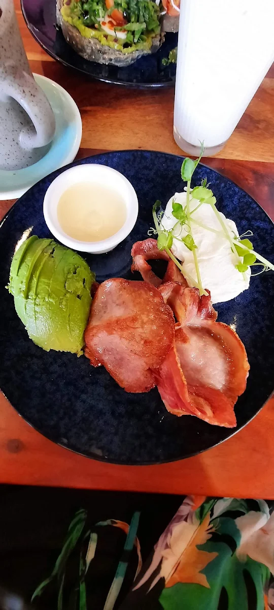Eggs Benedict, The Daily Pour Kitchen