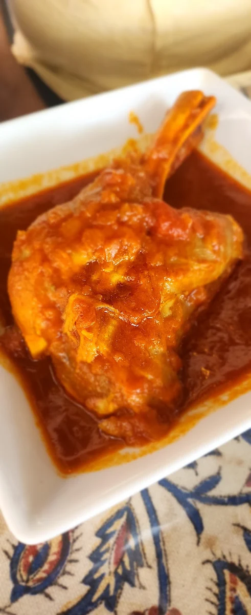 Lamb Shank, Bastani