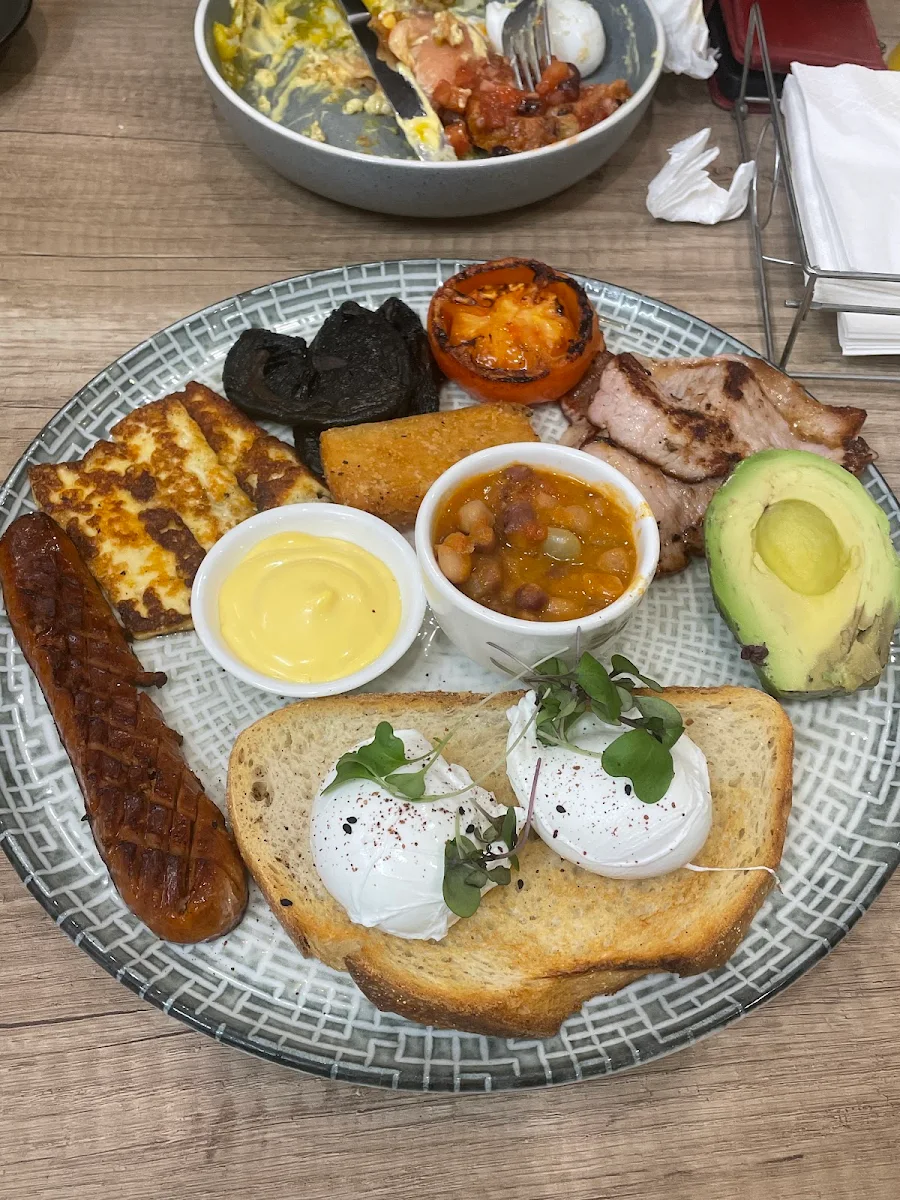 Highlights, Palistha cafe
