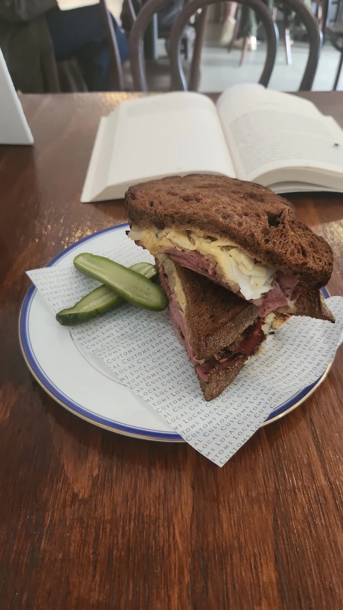 Rueben, Local Customs