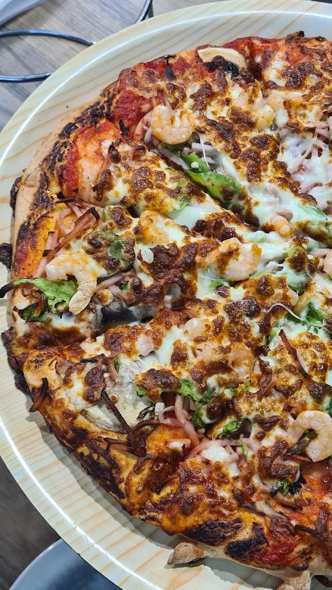Four Seasons Pizza