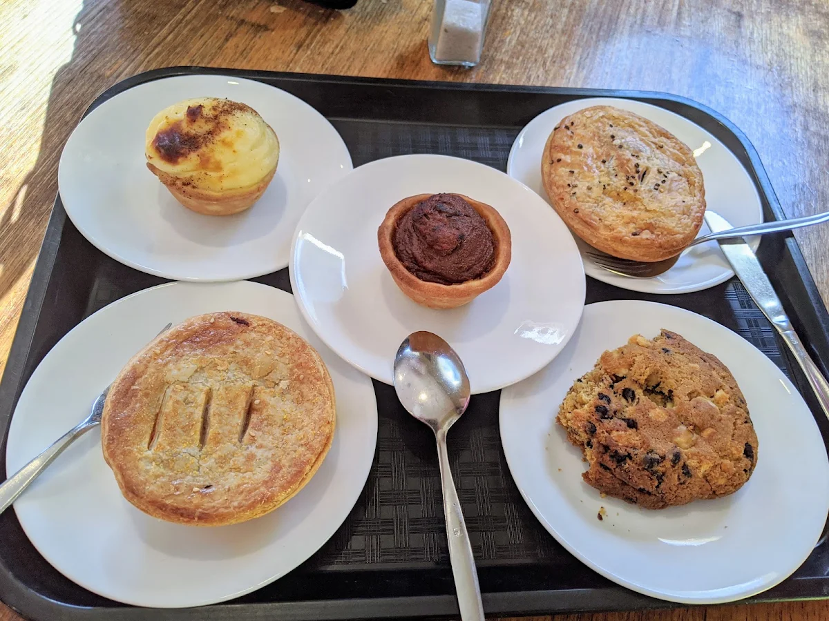 Steak & Kidney, Mountain High Pies