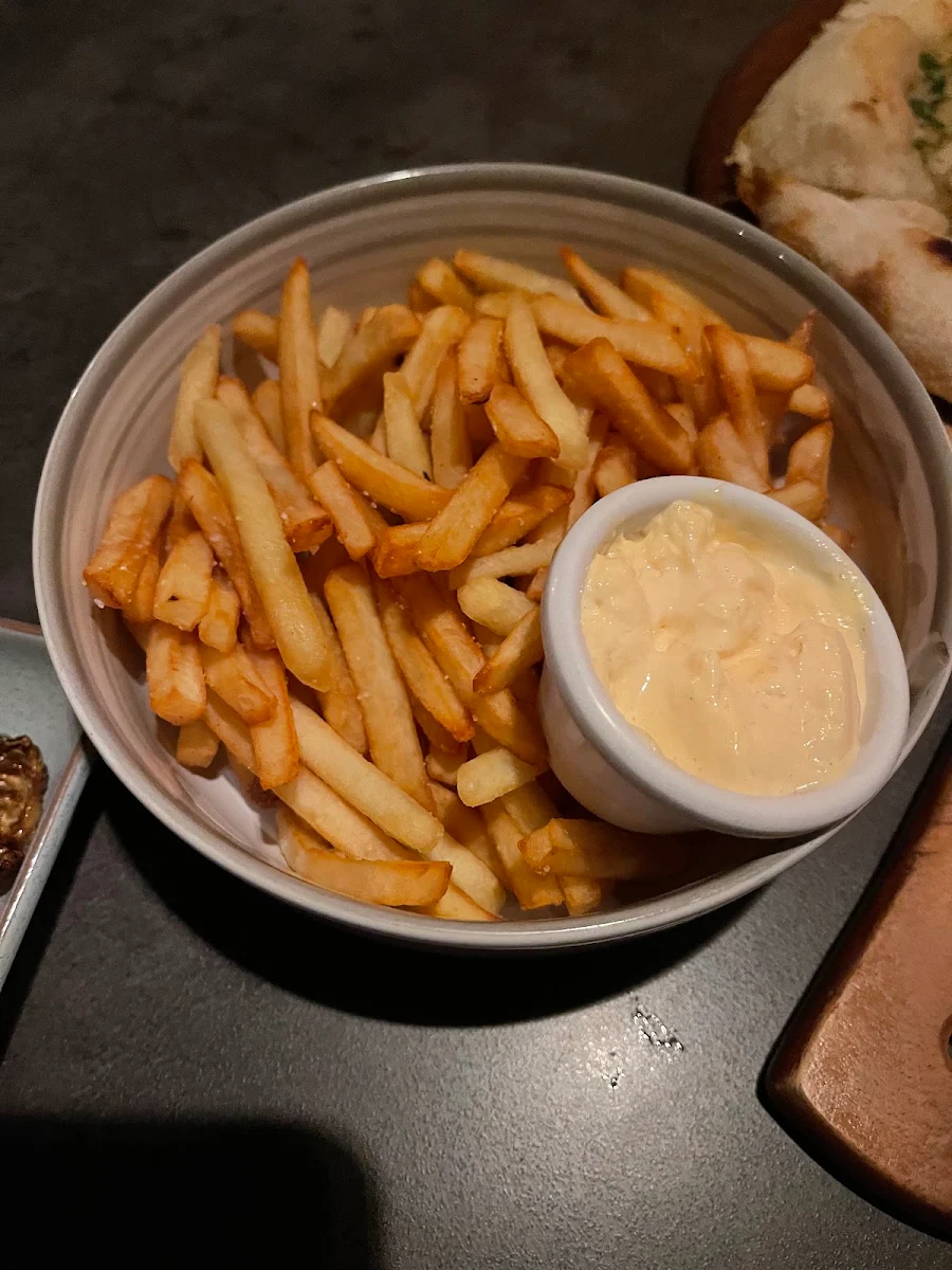 Chips, Bar 38